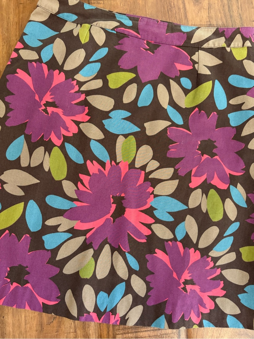 Boden Floral Print A-Line Skirt - Purple Pink on Brown - Picture 2 of 4